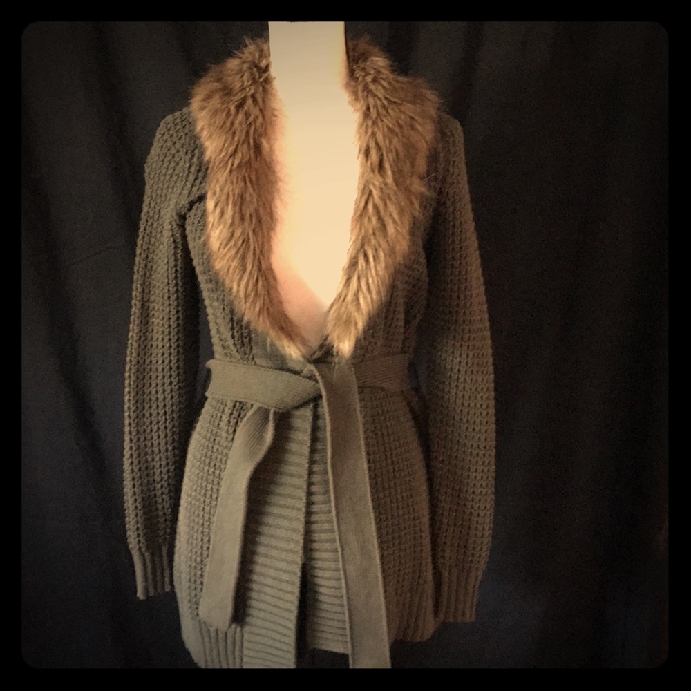 Tops Sweater  Old Navy